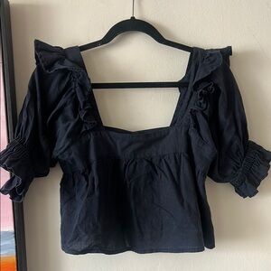 Kara Thoms Ruffled Set M